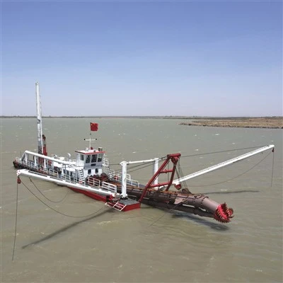 Machine de dragage à tête de coupe